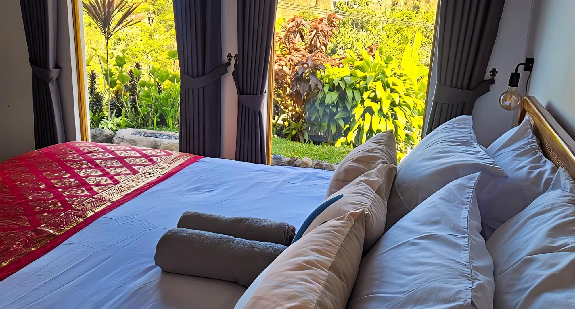 Little Munduk, Full Private Villa Bagian luar foto